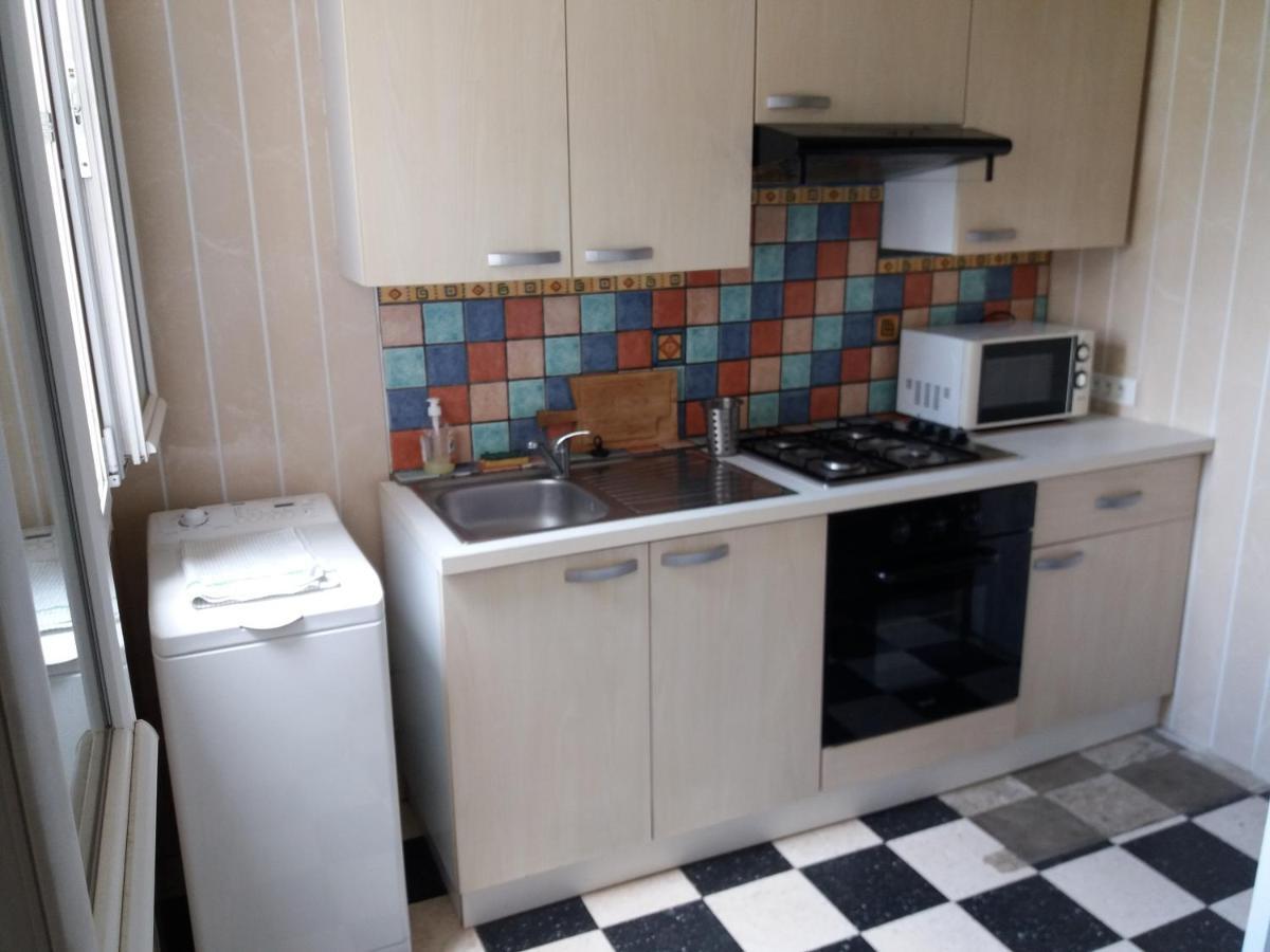 Apartment Albert Parking Prive Gratuit Limoux Exteriör bild